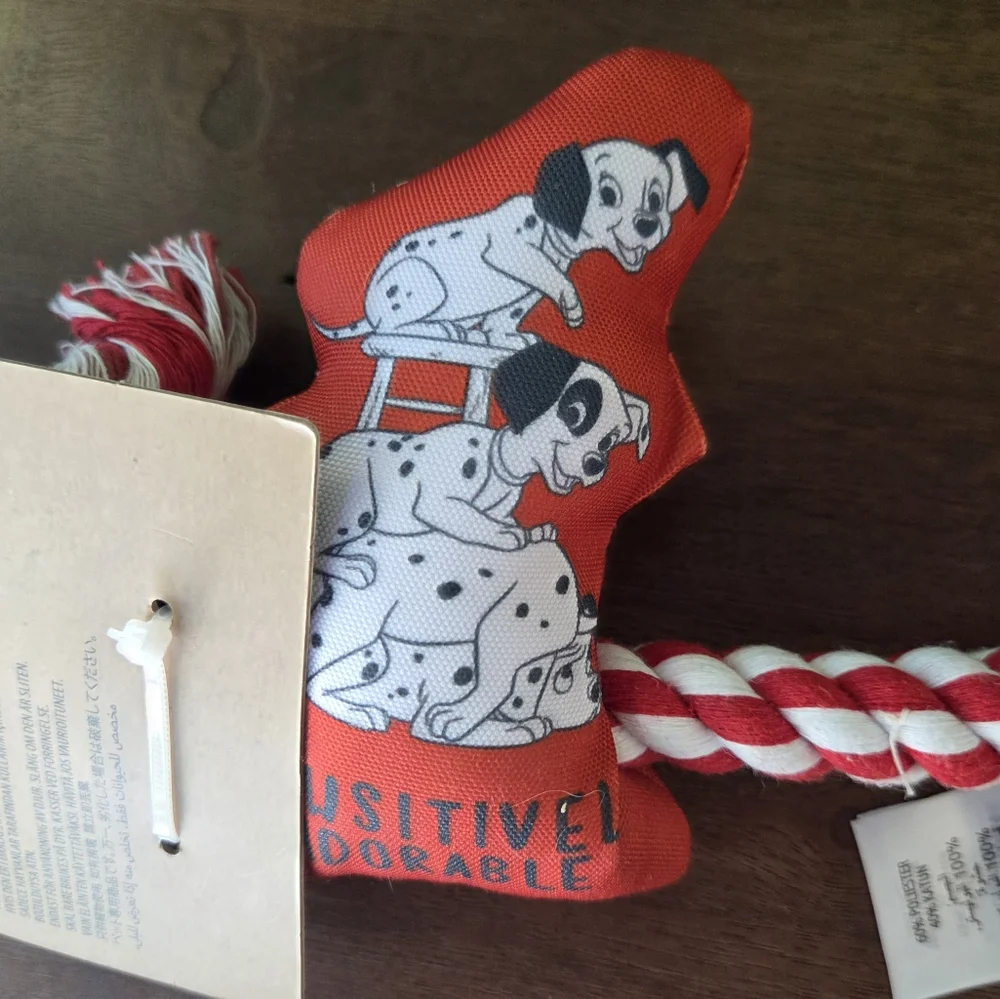 NWT Dog Disney Tails 101 Dalmatians Rope Pull Toy TV Thunderbolt Red Black White